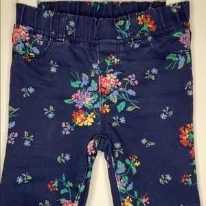 Gap Denim Jegging Navy Floral pull on spring 4